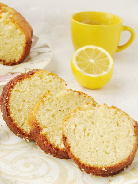 італійський кекс ciambellone